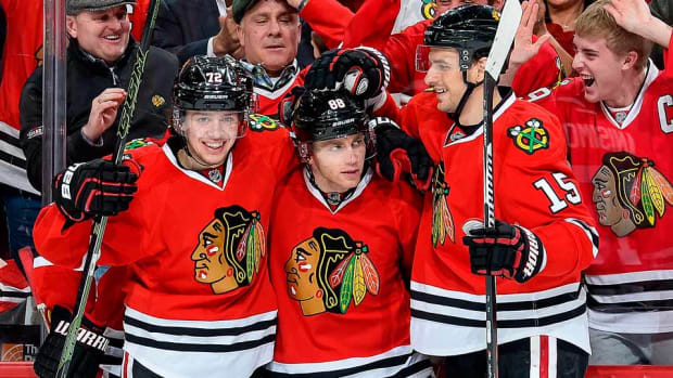 Patrick-Kane-Bill-Smith-top.jpg